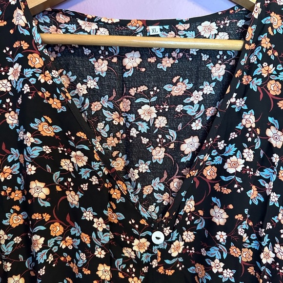 Floral V-Neck Tie Waist Maxi Short Sleeve Button Down Maxi Dress XL - Picture 4 of 9